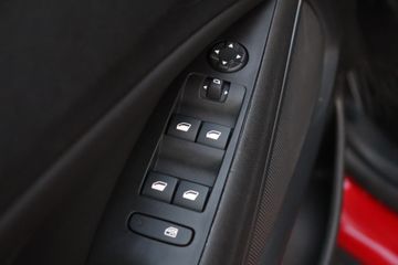 Voertuigafbeelding 18