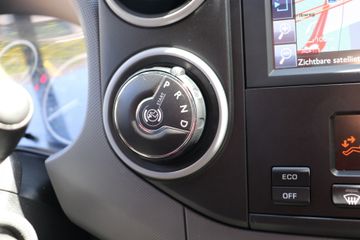 Voertuigafbeelding 8