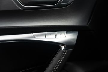 Voertuigafbeelding 37