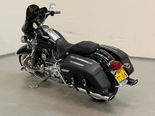 Voertuigafbeelding 2