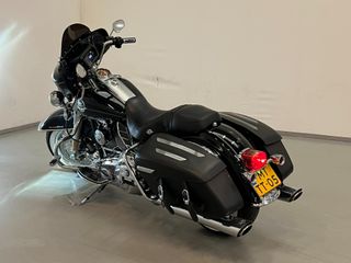 Voertuigafbeelding 8