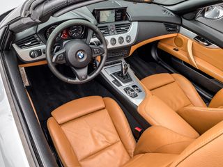 Voertuigafbeelding 6