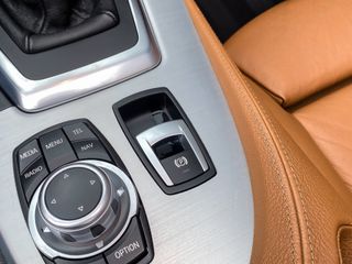 Voertuigafbeelding 83