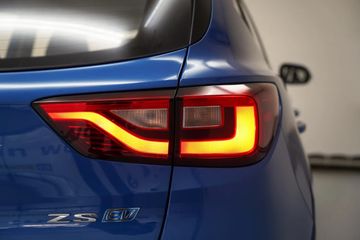 Voertuigafbeelding 36