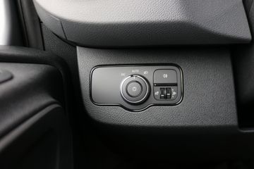 Voertuigafbeelding 24