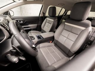 Voertuigafbeelding 14