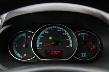 Voertuigafbeelding 9