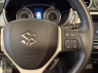 Voertuigafbeelding 8