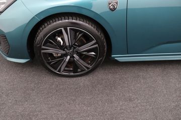 Voertuigafbeelding 6