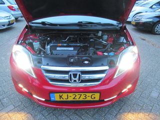 Voertuigafbeelding 16