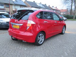 Voertuigafbeelding 2