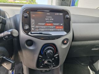 Voertuigafbeelding 6