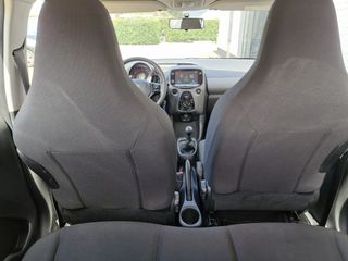 Voertuigafbeelding 9