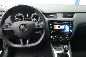 Voertuigafbeelding 11