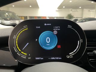 Voertuigafbeelding 9