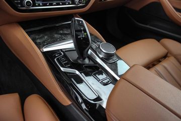 Voertuigafbeelding 33