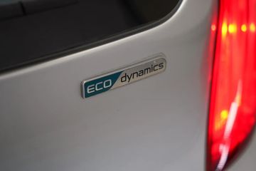 Voertuigafbeelding 28