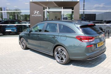 Voertuigafbeelding 4