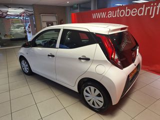 Voertuigafbeelding 3