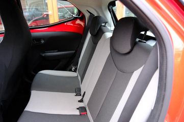 Voertuigafbeelding 21