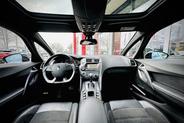 Voertuigafbeelding 17