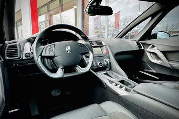 Voertuigafbeelding 18