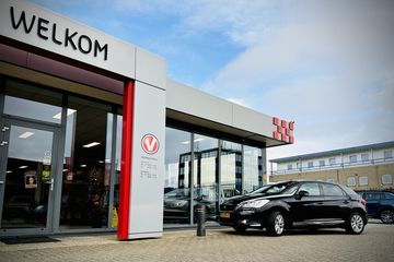 Voertuigafbeelding 4