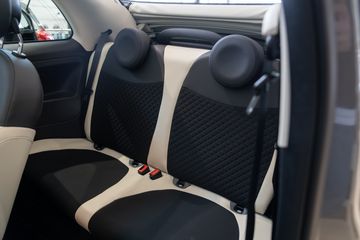 Voertuigafbeelding 9