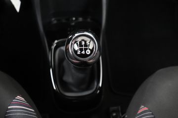 Voertuigafbeelding 24