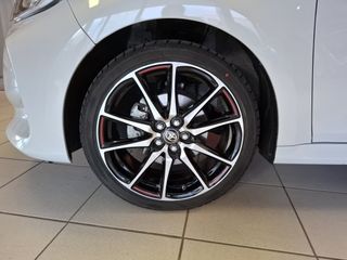 Voertuigafbeelding 17