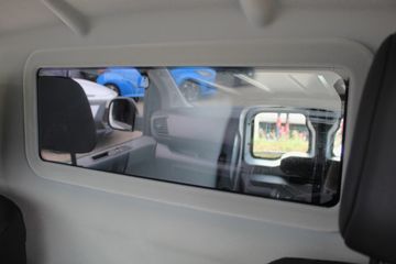 Voertuigafbeelding 24