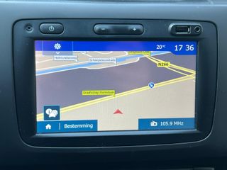 Voertuigafbeelding 19