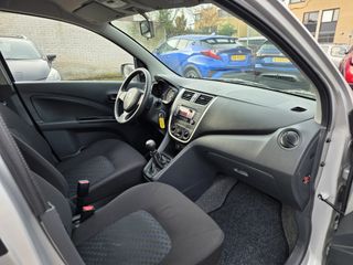 Voertuigafbeelding 13