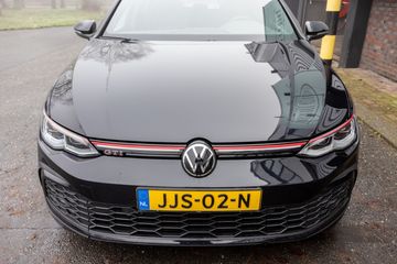 Voertuigafbeelding 12