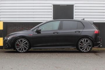 Voertuigafbeelding 2