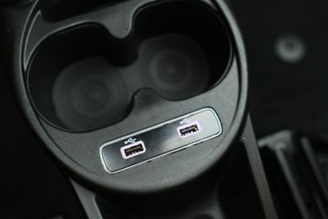 Voertuigafbeelding 25