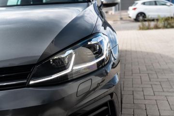 Voertuigafbeelding 12