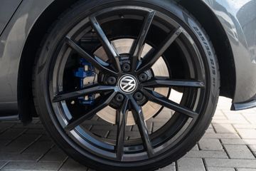 Voertuigafbeelding 17