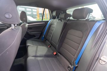 Voertuigafbeelding 36