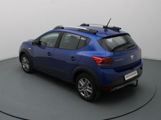 Voertuigafbeelding 12