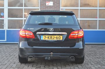 Voertuigafbeelding 6