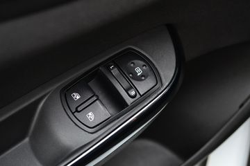 Voertuigafbeelding 33