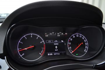 Voertuigafbeelding 35