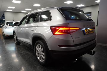 Voertuigafbeelding 2