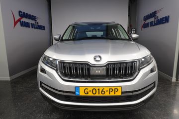 Voertuigafbeelding 4