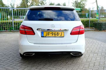 Voertuigafbeelding 7