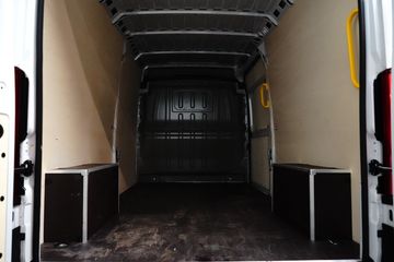 Voertuigafbeelding 18