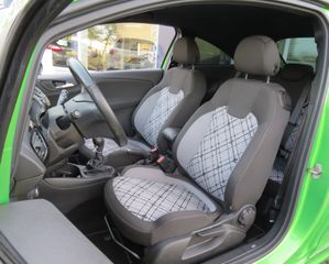 Voertuigafbeelding 11