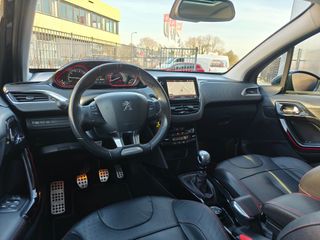 Voertuigafbeelding 16