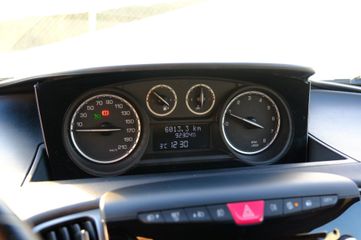 Voertuigafbeelding 11